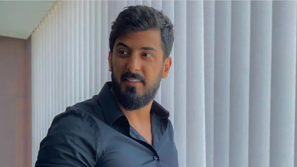 كلمات أغنية بلا لوم إسماعيل تمر كاملة | المعنى الحقيقي للأغنية